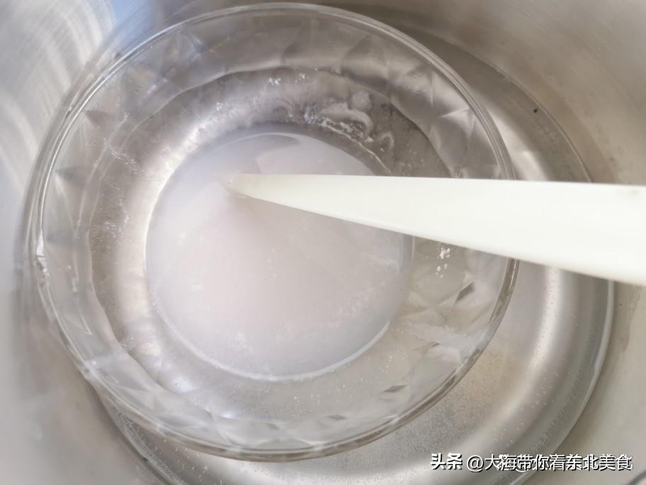 教你做好吃又好看的情人节巧克力,做情人节巧克力必备的材料