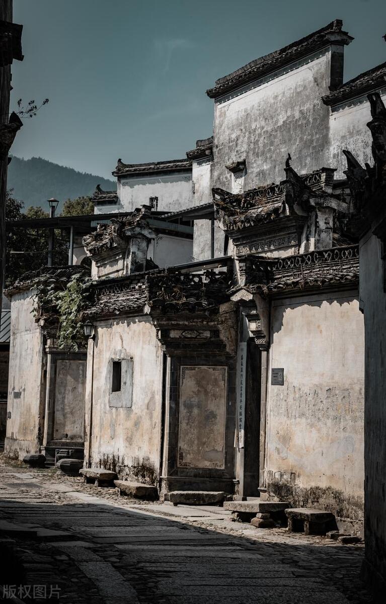 一生至少要去一次的中国最美古镇，这33个全部去过，人生就完美了