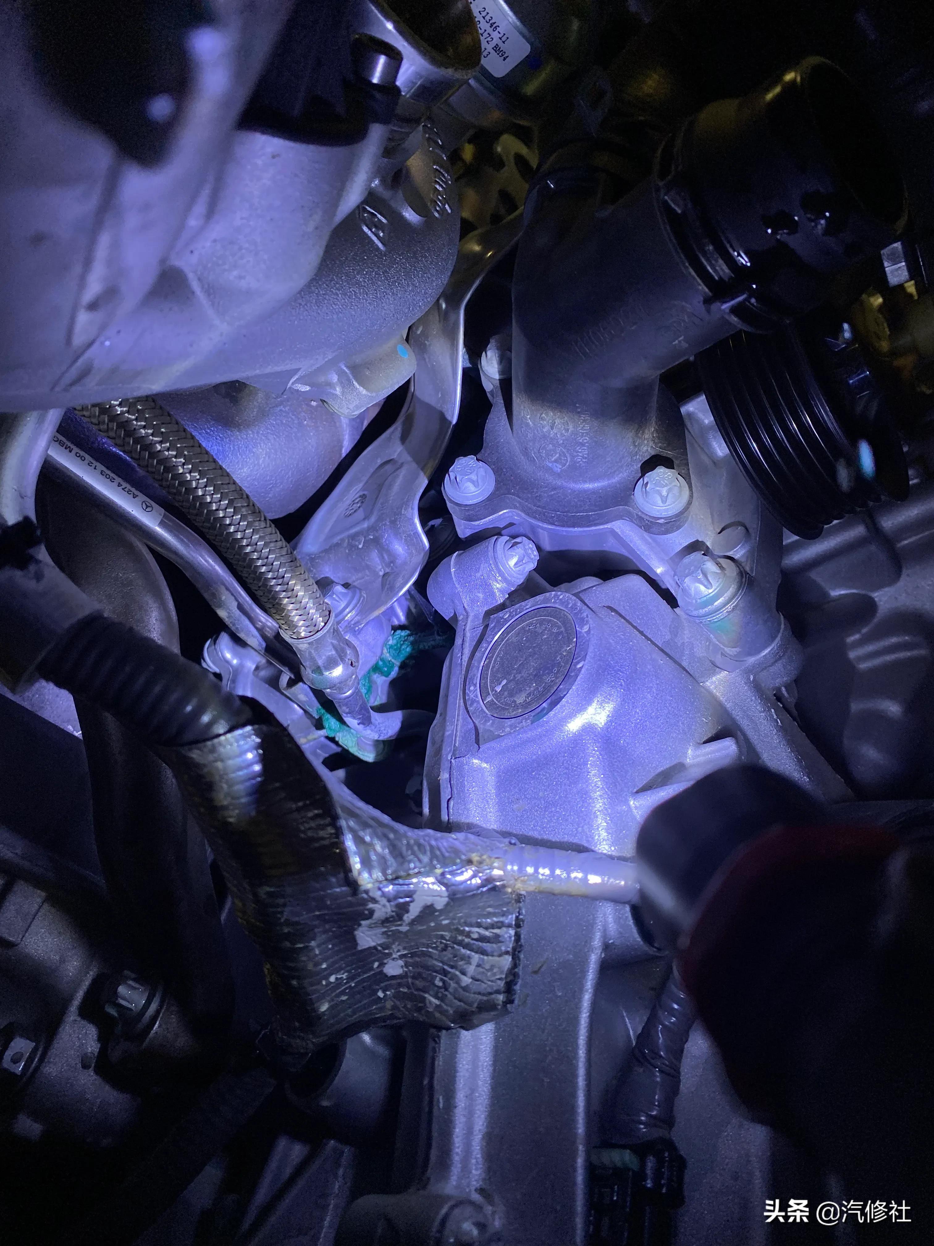 小车发动机冷却液有必要换吗,汽车发动机冷却液不停减少