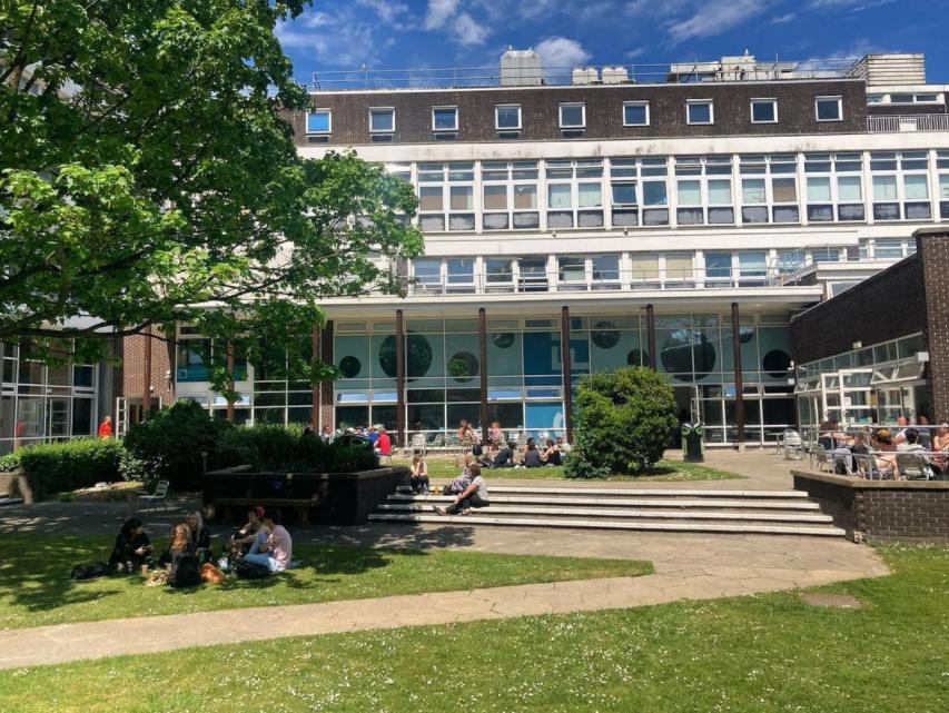 去英国旅行不回来会怎么样,去英国不回来有什么后果