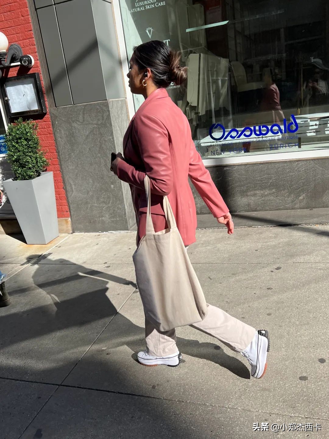 美国纽约冬天穿什么服装,纽约潮人都穿什么