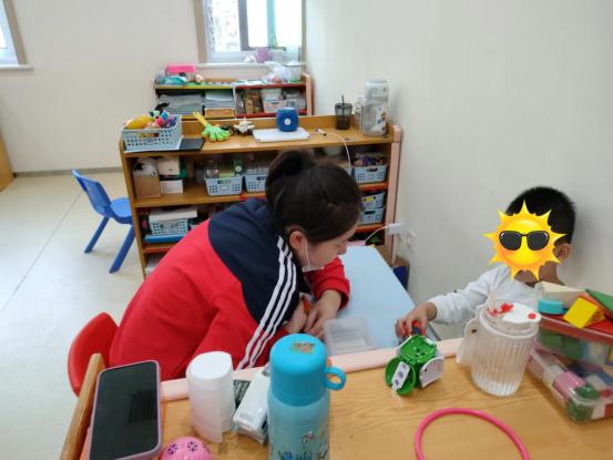 康复训练平衡小游戏,婴幼儿平衡能力训练游戏