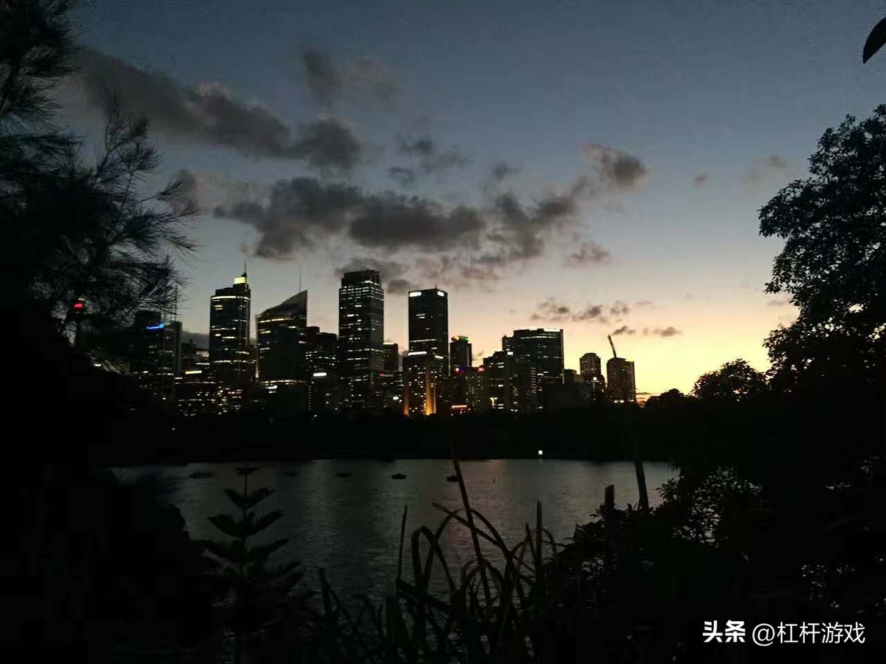 鸿坤公开债违约,鸿坤地产回应被执行人