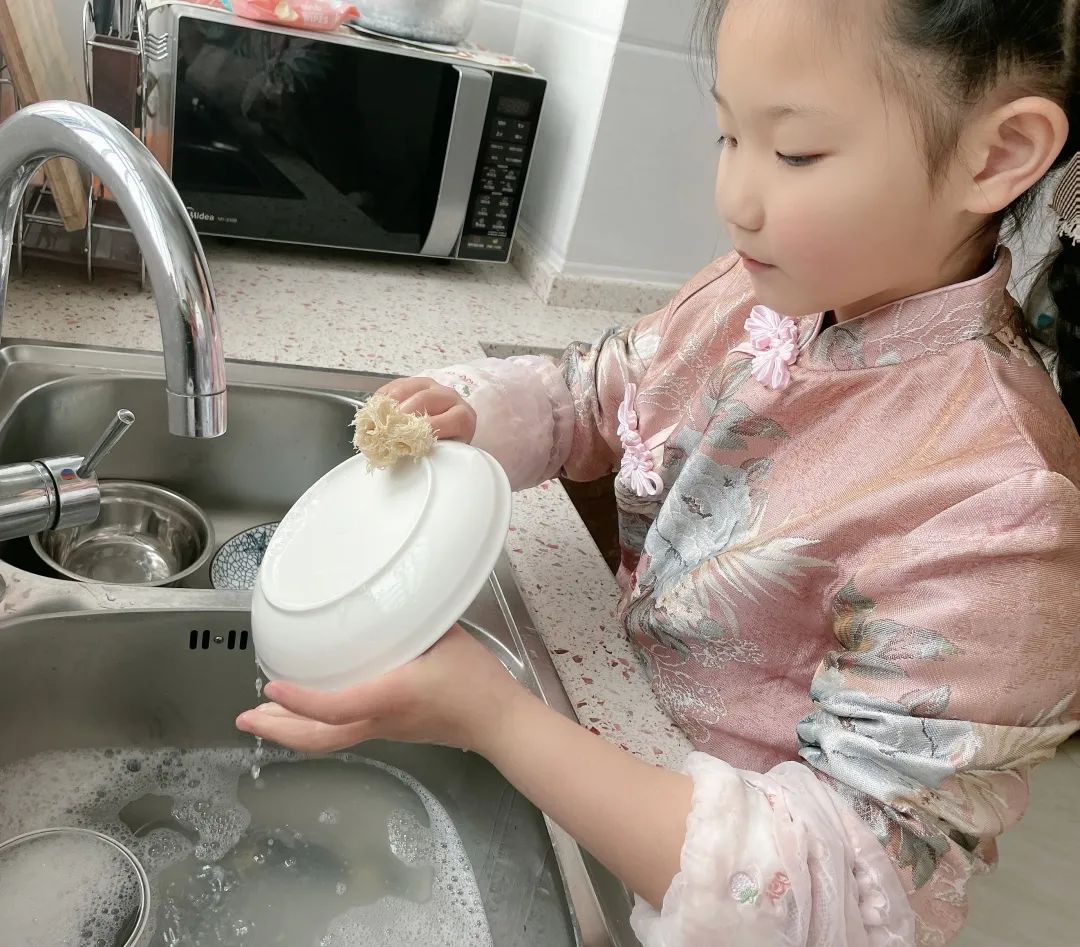 喜迎20大争做先进少先队员,喜迎二十大争做新时代好队员