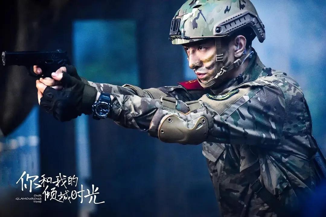 那些惊艳了时光的古装男,真正的古装美男无惧任何造型