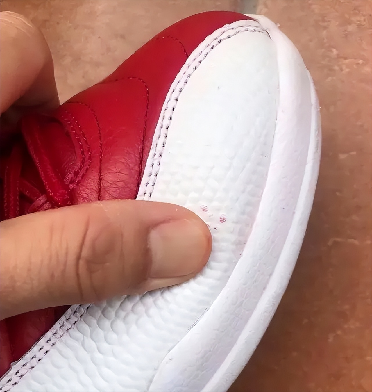 鞋子开胶了怎么办别再傻傻用502粘,鞋子开胶用什么粘最好502