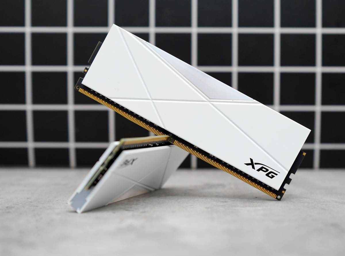 玩电脑游戏卡顿主要是什么原因,电脑玩游戏偶尔卡顿一两秒