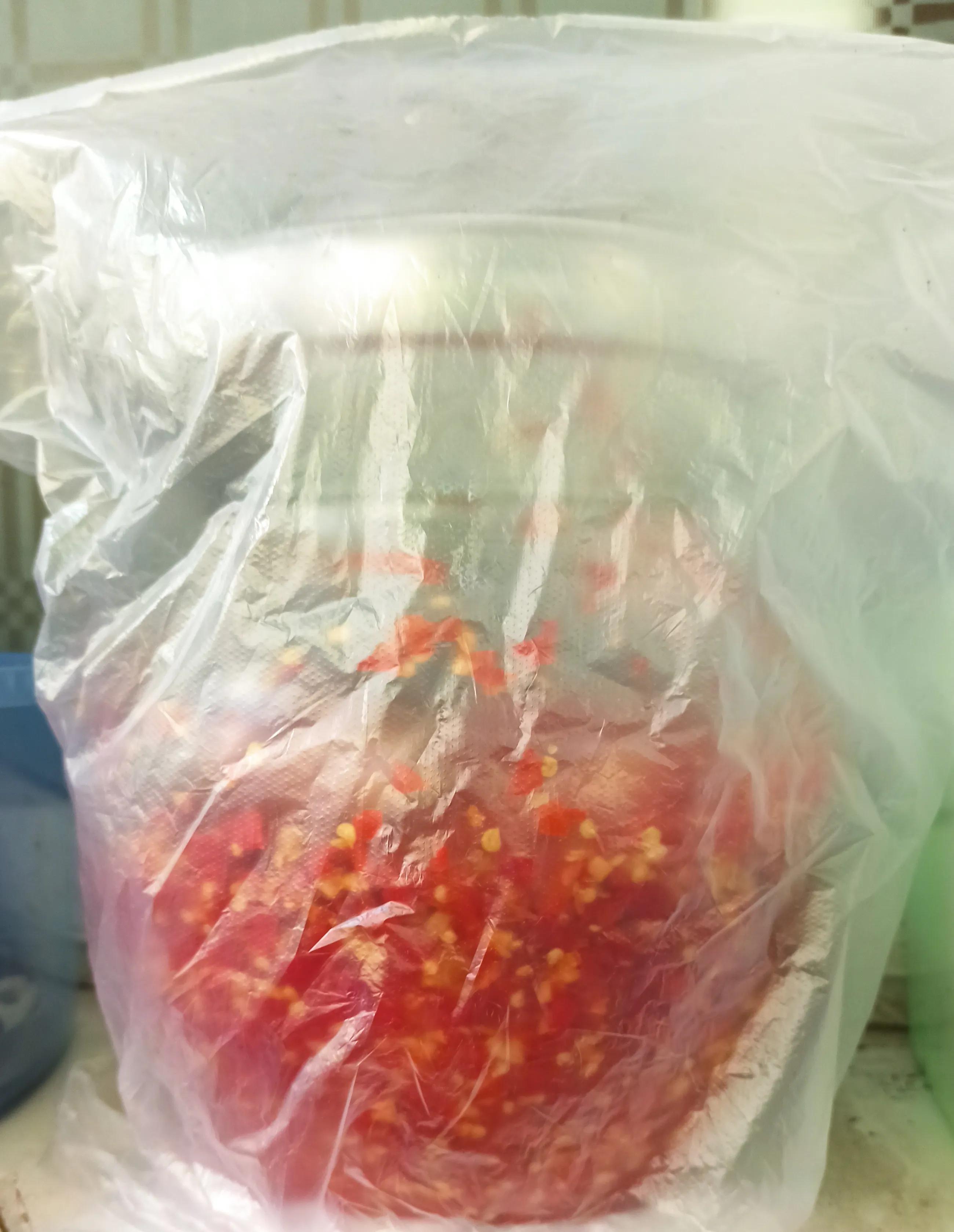 自制老坛泡菜萝卜,泡菜坛子腌酸萝卜