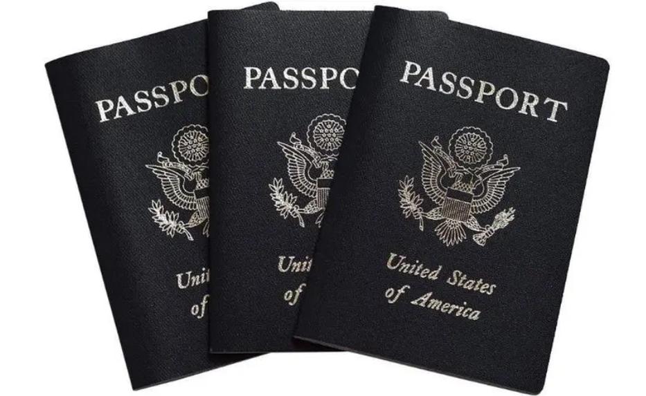 香港乱不乱我说了算？香港狂人季炳雄，遭全球通缉为何只判17年