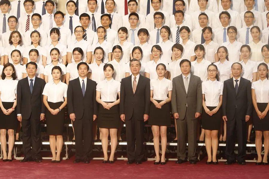 2023年国考外交部职位报名人数,2024国考外交部招聘应届毕业生