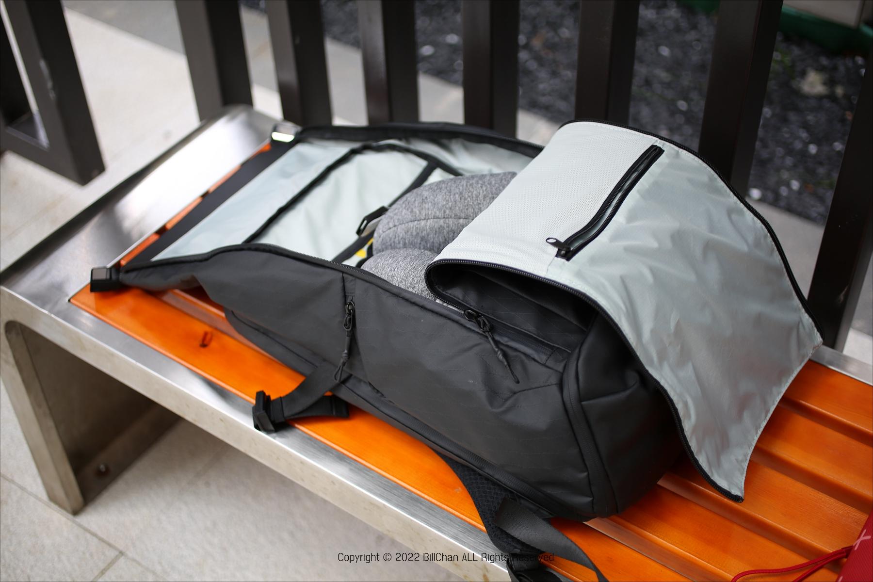 把行李箱背在身上,20寸行李箱8号地平线