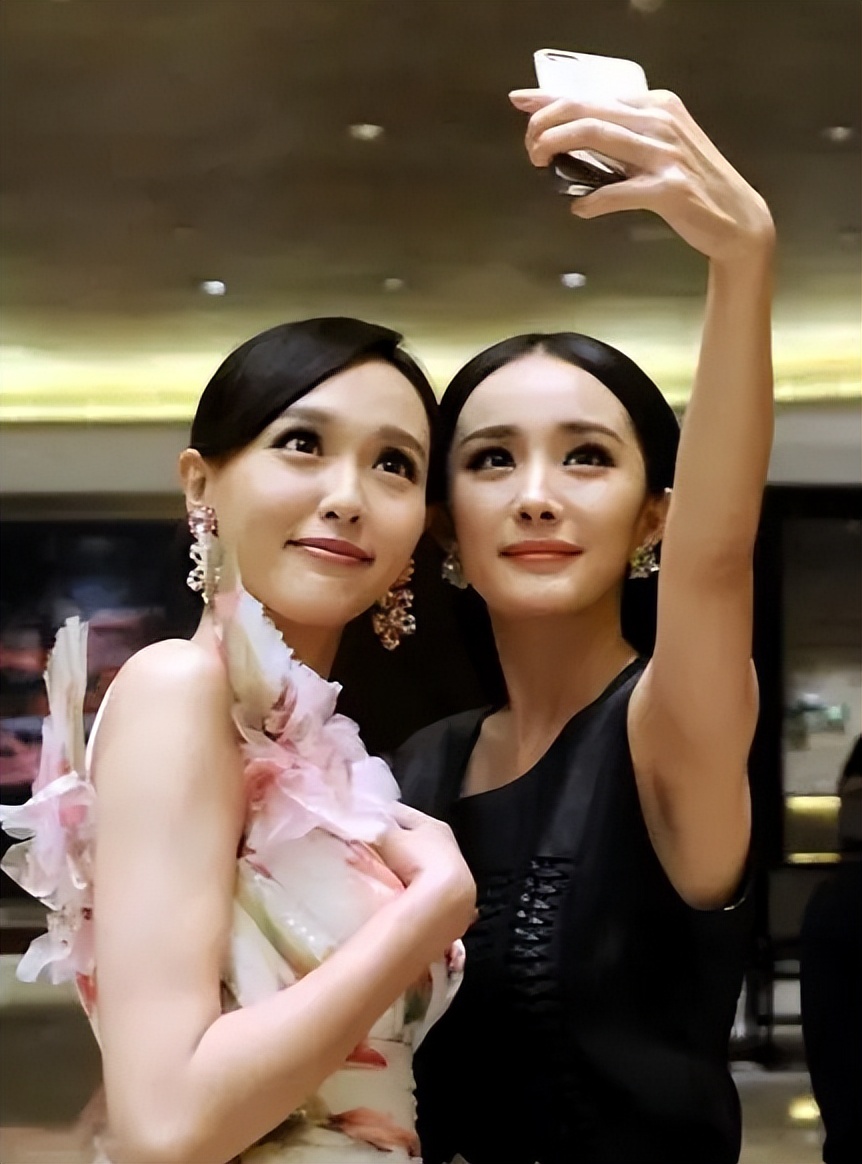 刘涛复出表演商演赚钱为老公还债,涅槃重生赚了多少钱