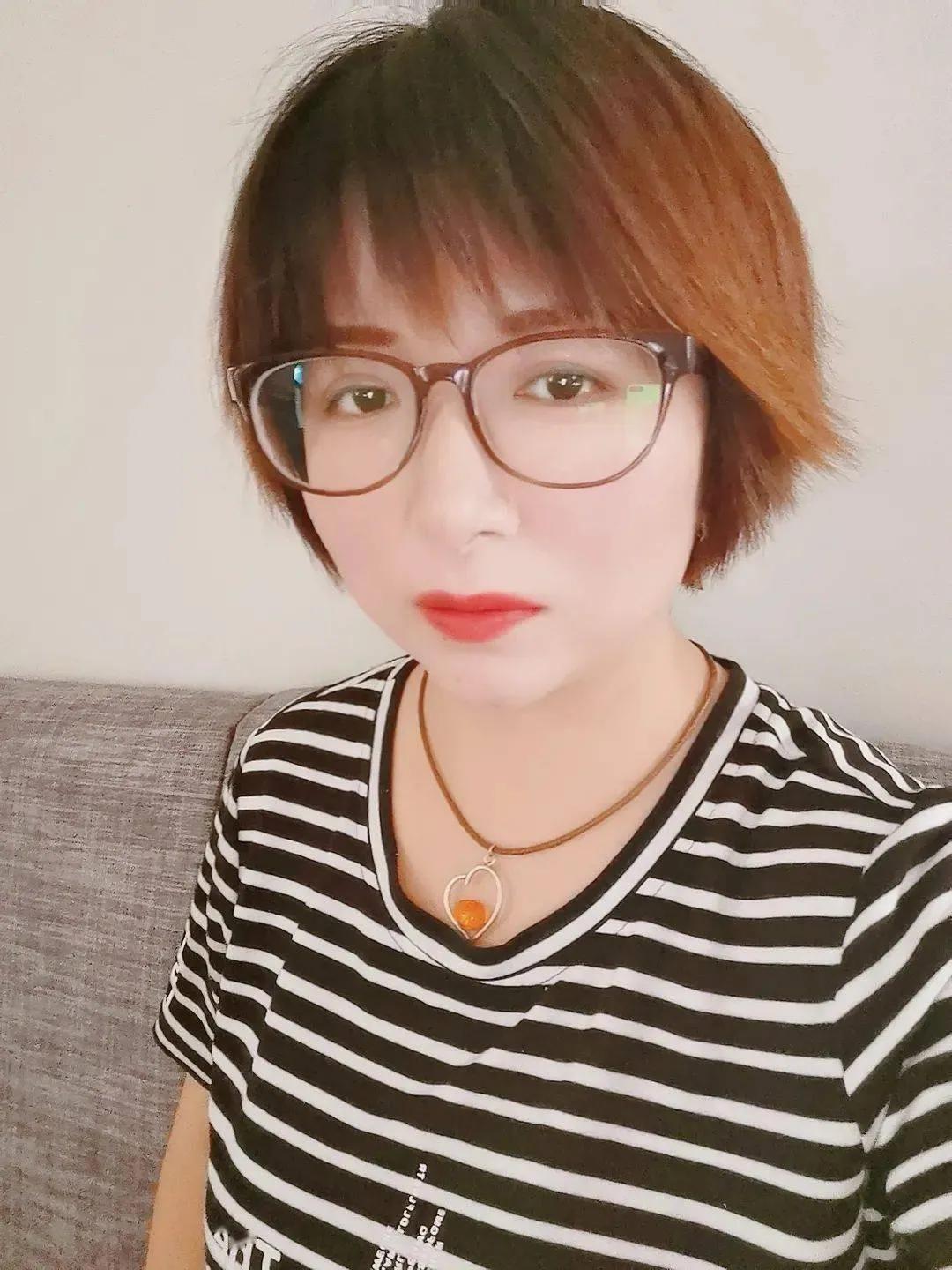 必须卑鄙，必须无耻，必须互相了解才能写诗吗？