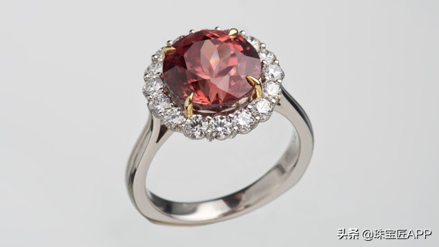 亮度火彩堪比钻石,被名字耽误了的“背锅美人儿”:天然锆石