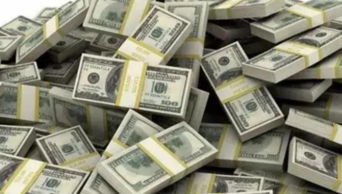 2006年,美国黑人小伙喜中3000万彩票,3年后尸体在水泥中被发现