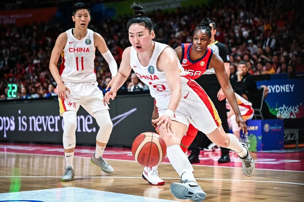 武桐桐决赛受伤,总决赛武桐桐受伤