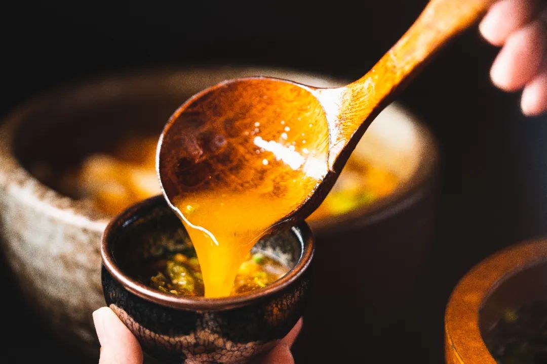 夏天最爱吃的美食,贵州酸汤火锅去哪吃最正宗