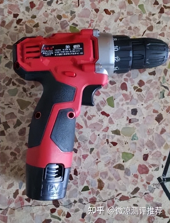 什么品牌电动螺丝刀扭力最大,直插式电动螺丝刀哪个品牌好