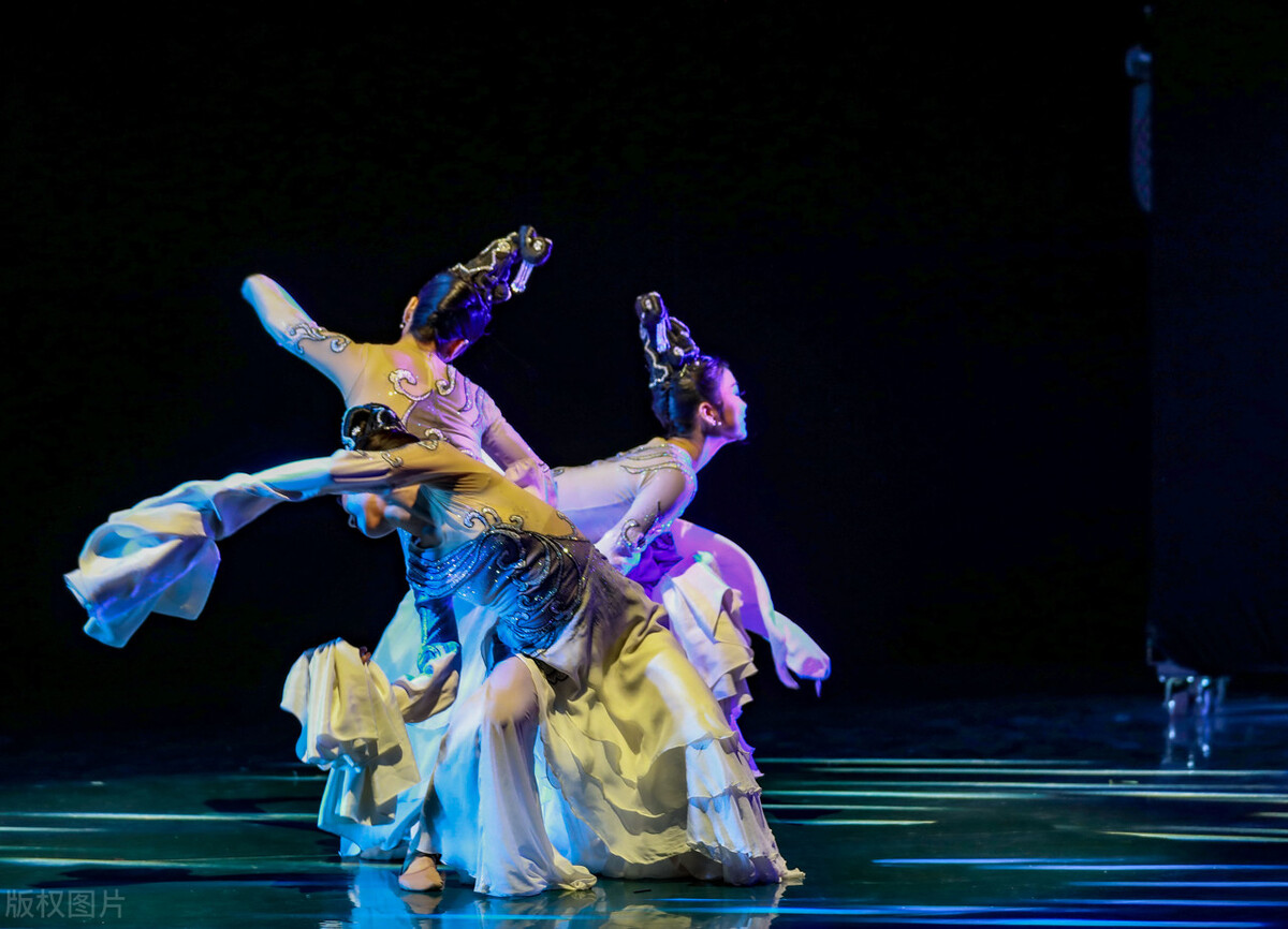 古典舞舞蹈师资格证怎么考,怎么考古典舞老师