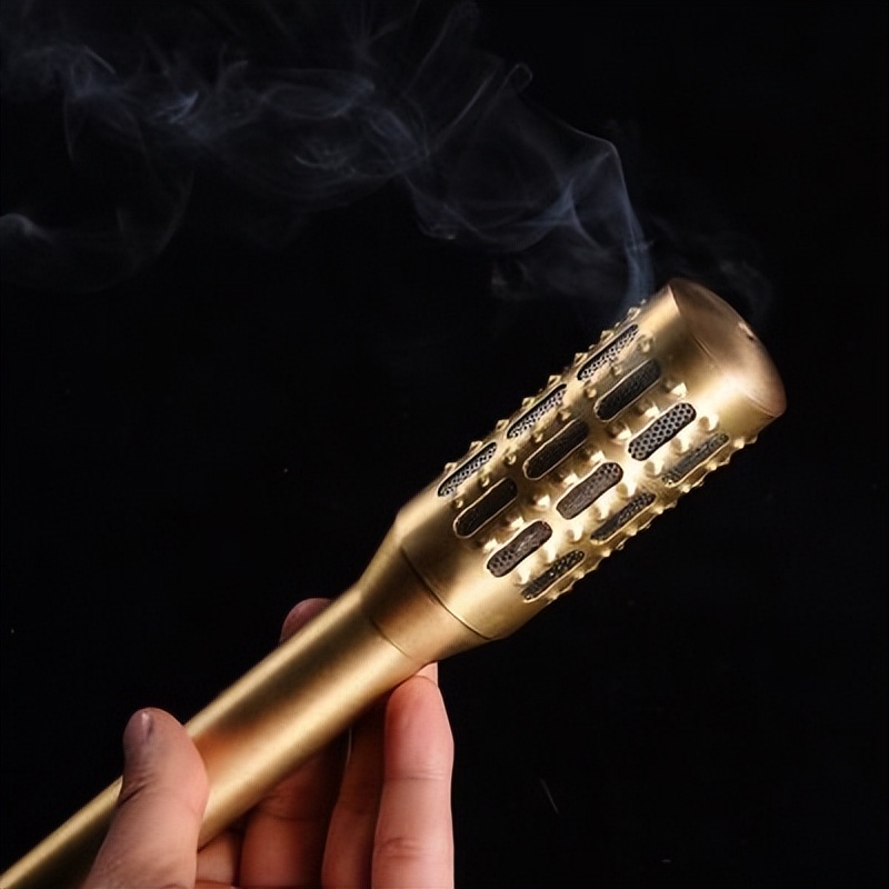 艾灸用大盒还是小盒,艾灸筒好还是艾灸盒好