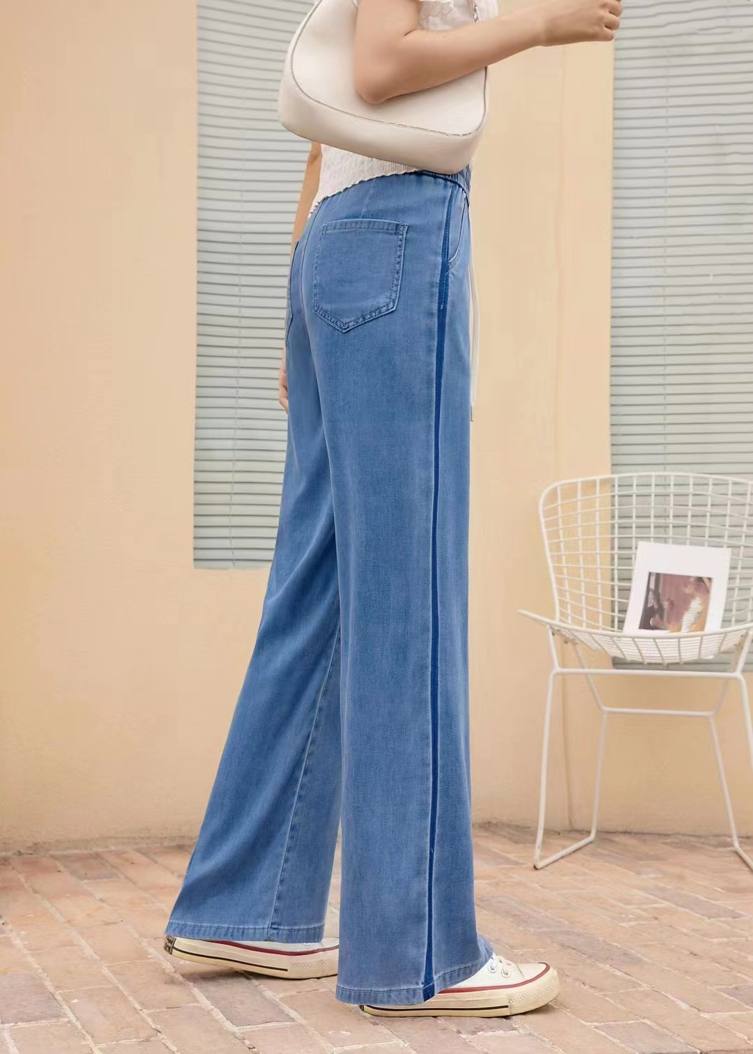 夏季必备冰丝牛仔裤,这个季节特别适合穿冰丝牛仔裤