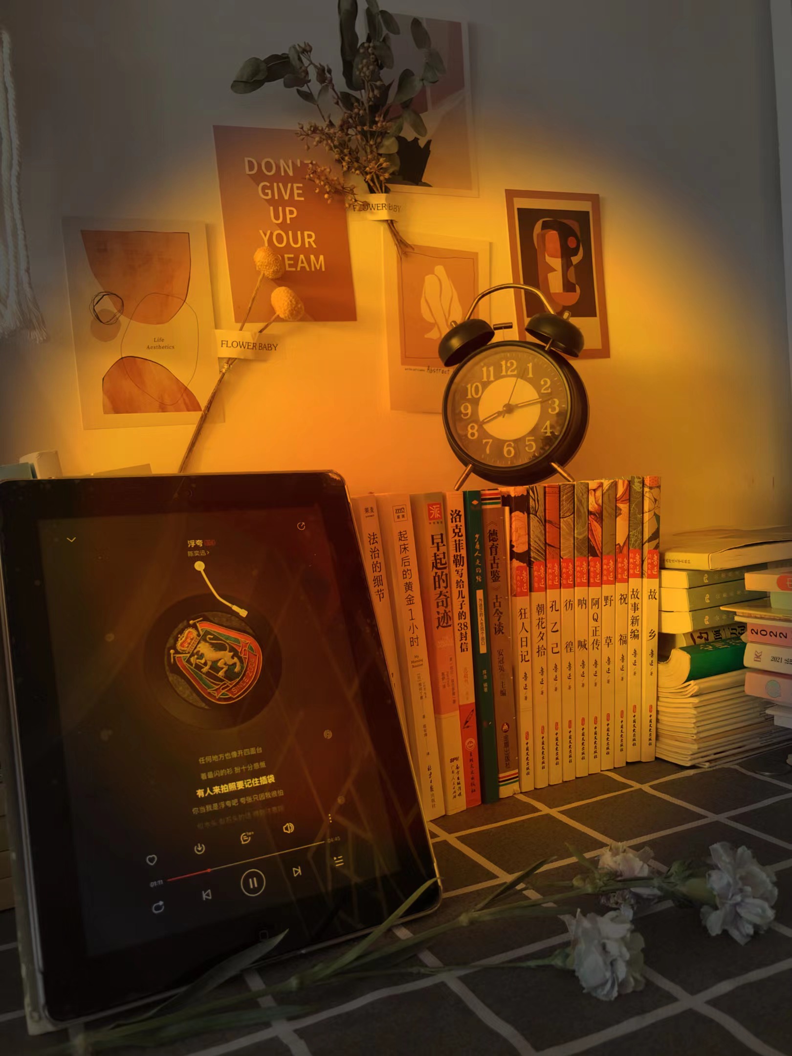 00后女大学生如何年入百万,刚毕业的大学生怎么才能年入百万