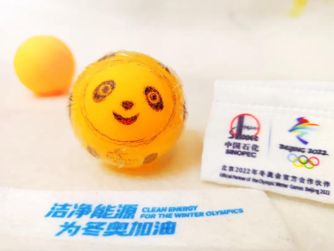 孩子拿着所有压岁钱都买不到“冰墩墩”，结果