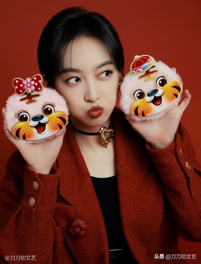 春晚首秀央视,春晚马凡舒绿裙