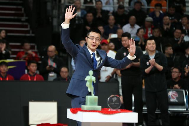 郭艾伦半决赛怎么受的伤,总决赛辽宁vs广厦郭艾伦场均得分