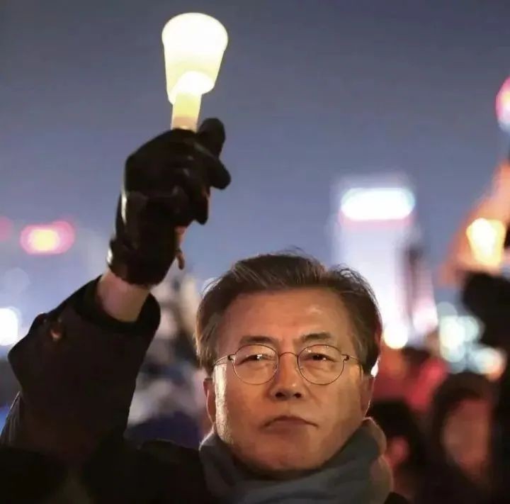 文在寅卸任总统后会怎么样,文在寅是怎么当上韩国总统