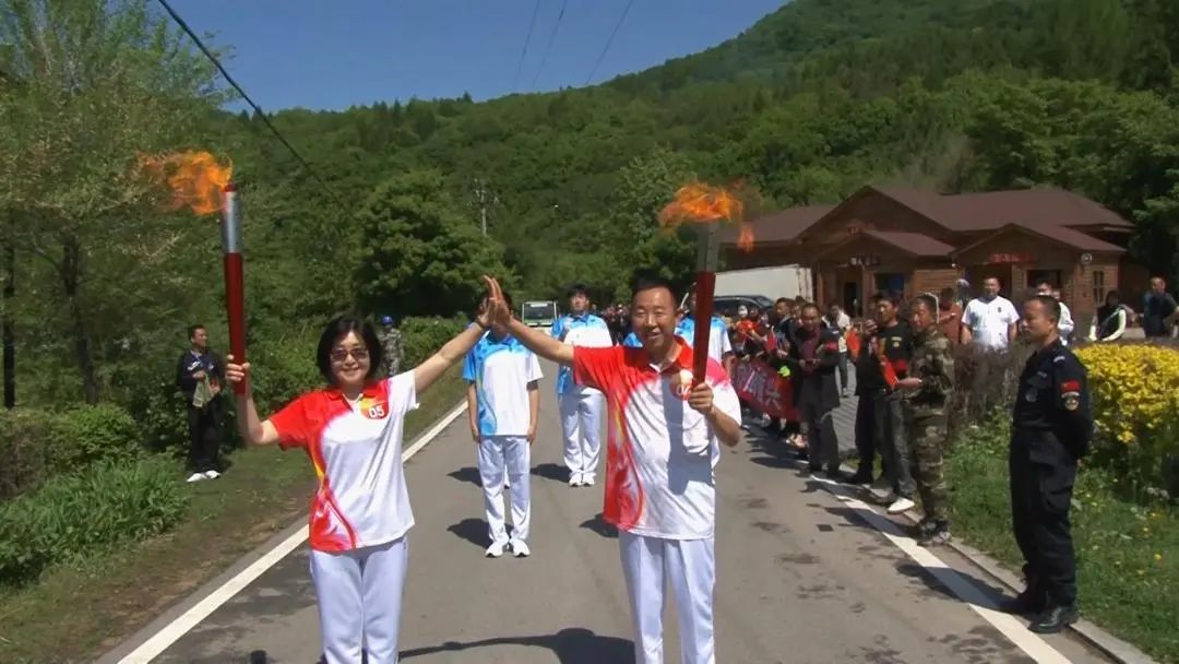 辽宁第十三届运动会火炬传递,辽宁省第十四届运动会火炬什么样