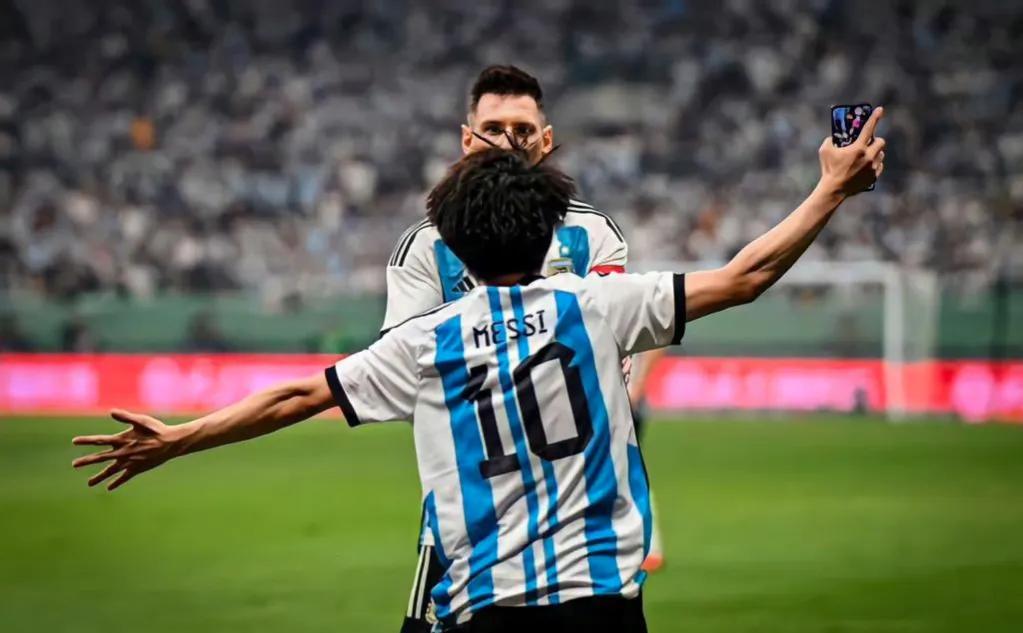 拥抱梅西球迷后续采访,拥抱梅西的球迷发声