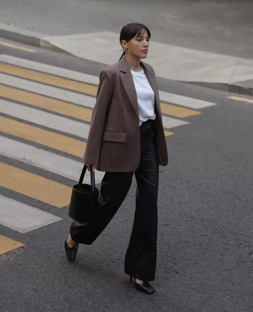 这些烂大街的单品你买了吗,经典单品都值得入手吗