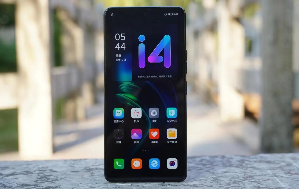 这四款两千档手机体验不输旗舰,手机别瞎买这三款手机好用到飞起