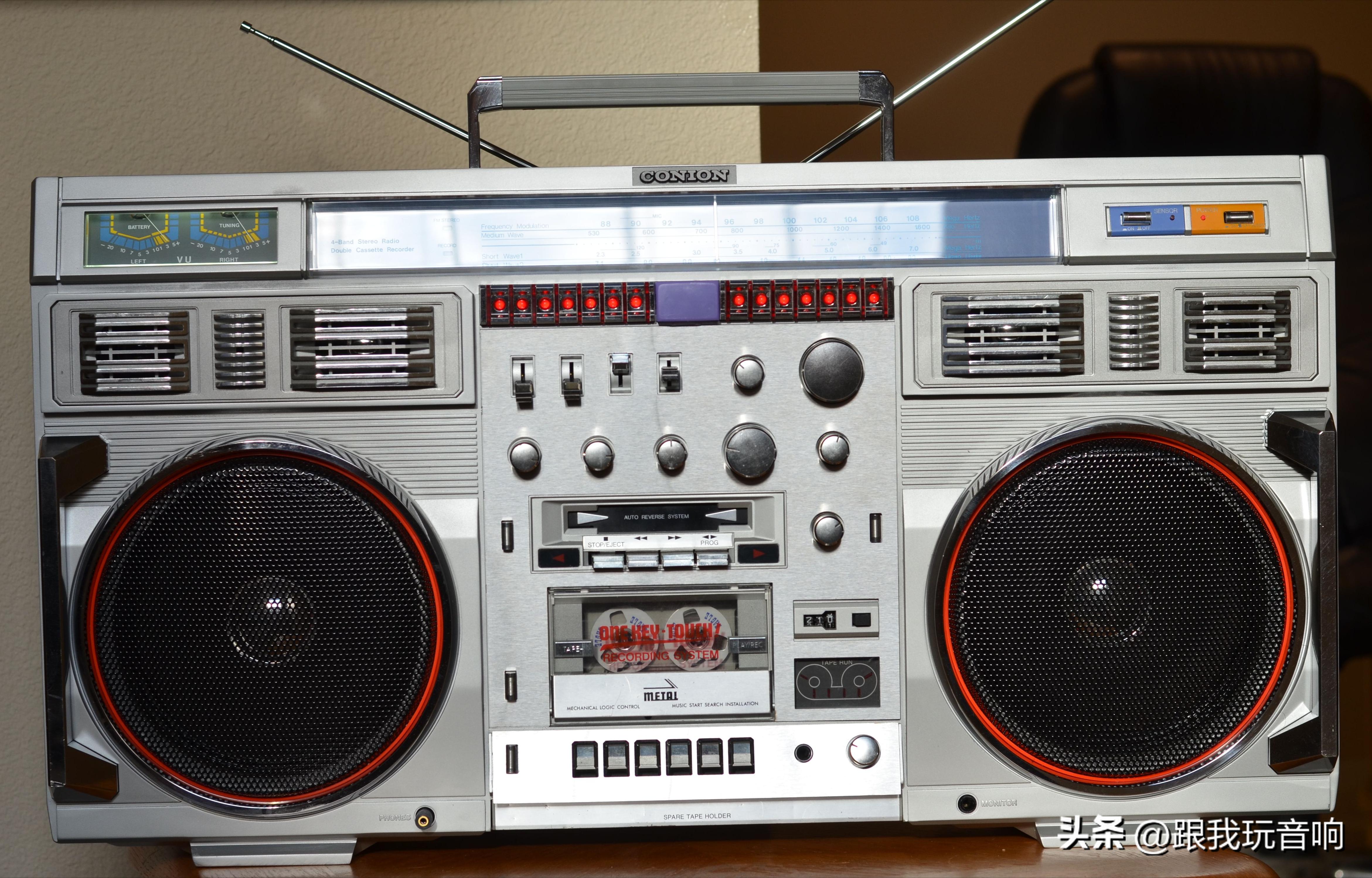 80年代复古科技聚焦：经典的康宁ConionC-100F老式收录音机音响