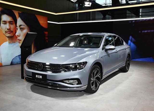 为啥迈腾2.0t只有186马力,为什么2.0迈腾跑不过1.5奔驰