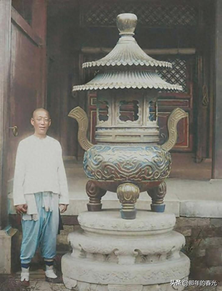 纳粹德国屠杀犹太女人,变态纳粹