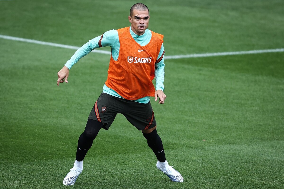 80后记忆里的足球巨星,回忆一下2022年的世界杯