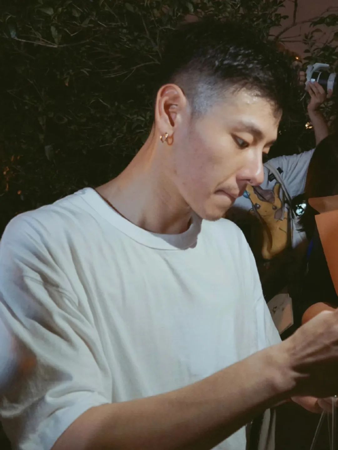 凭眼神迷倒全网，一开嗓被惊艳到了…《漫长的季节》里广西籍演员走红！