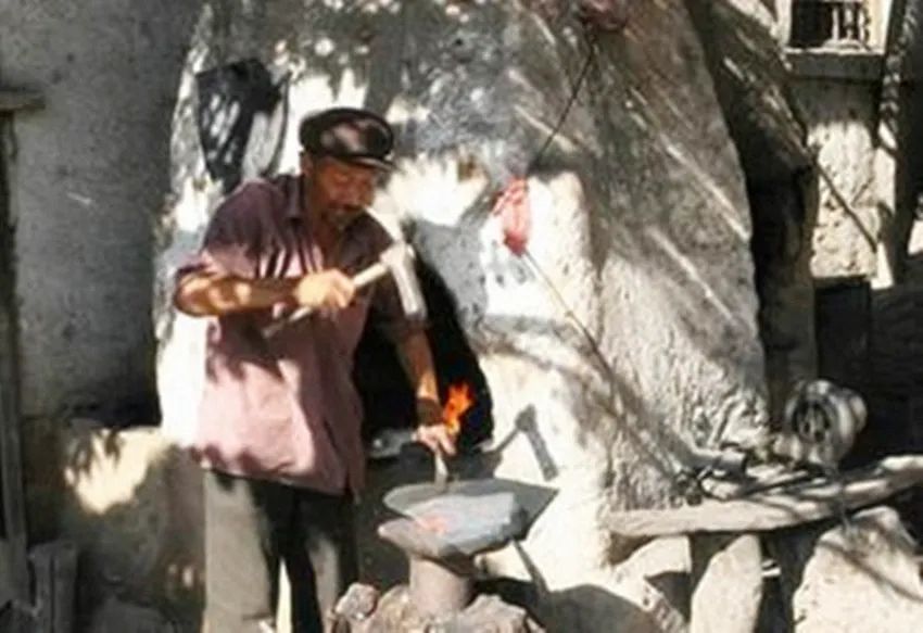 「今日作家」黄宏宣‖铁匠姐夫（散文）