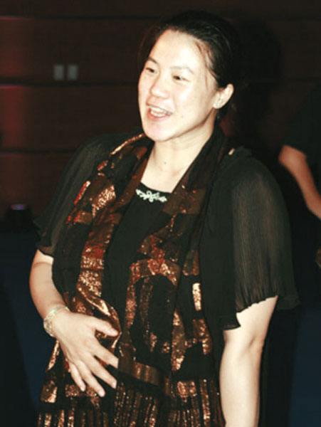 王楠患癌后丈夫的做法令网友泪目,王楠患癌12年