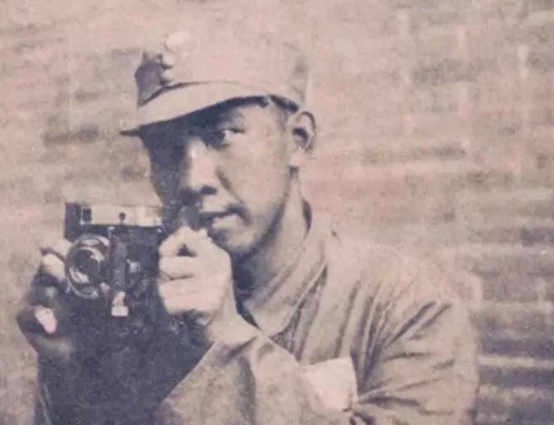 他曾参加八路军，1950年被*荣臻聂**下令枪决，1986年恢复名誉