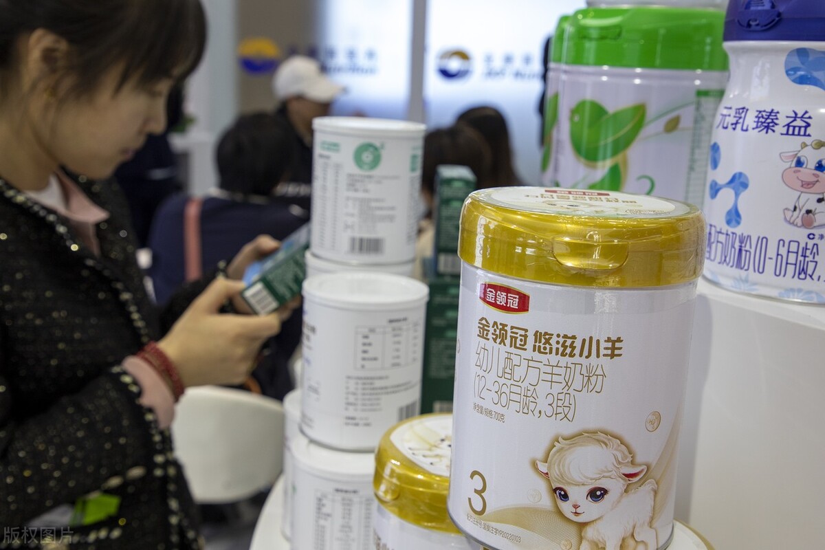 男子1700元买70万元奶粉被拒发货,购买奶粉后不发货诈骗