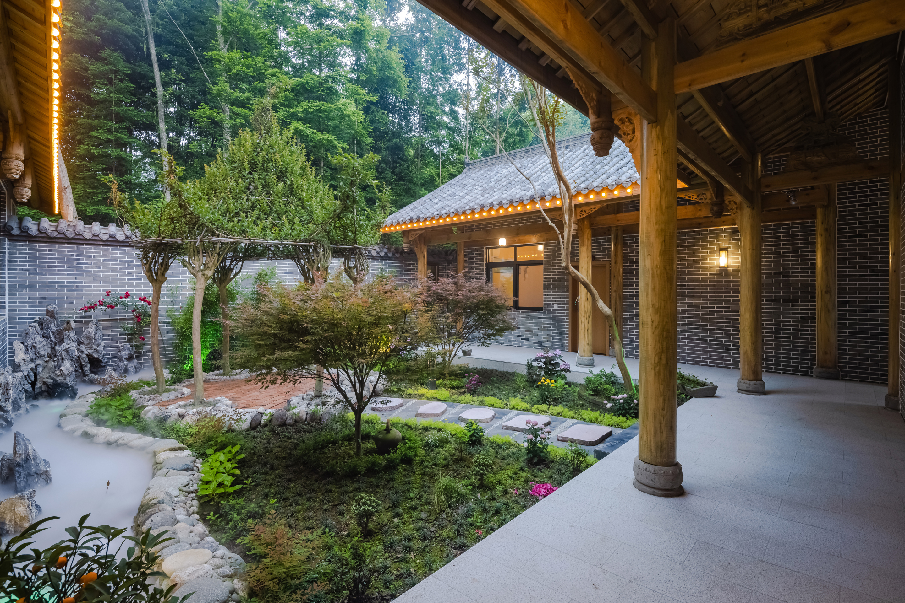 跟中介租的房子能找房东么,出租屋找中介还是直租