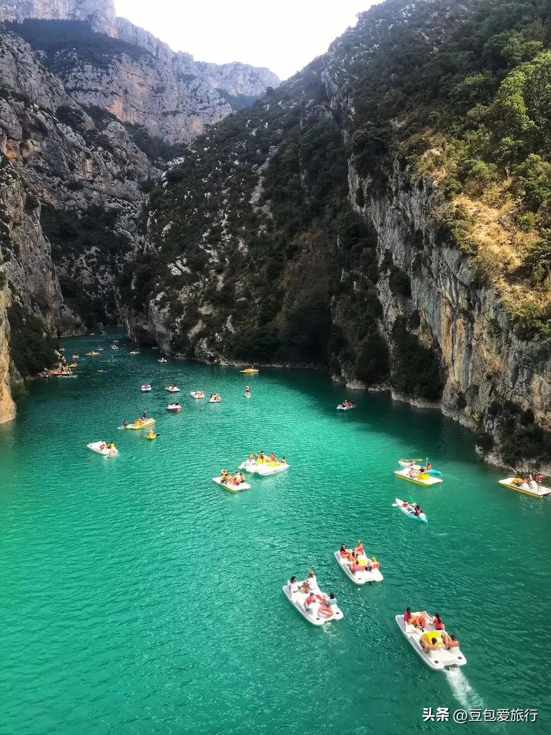 世界上游玩人数最多的地方,世界上旅游景点最好的地方