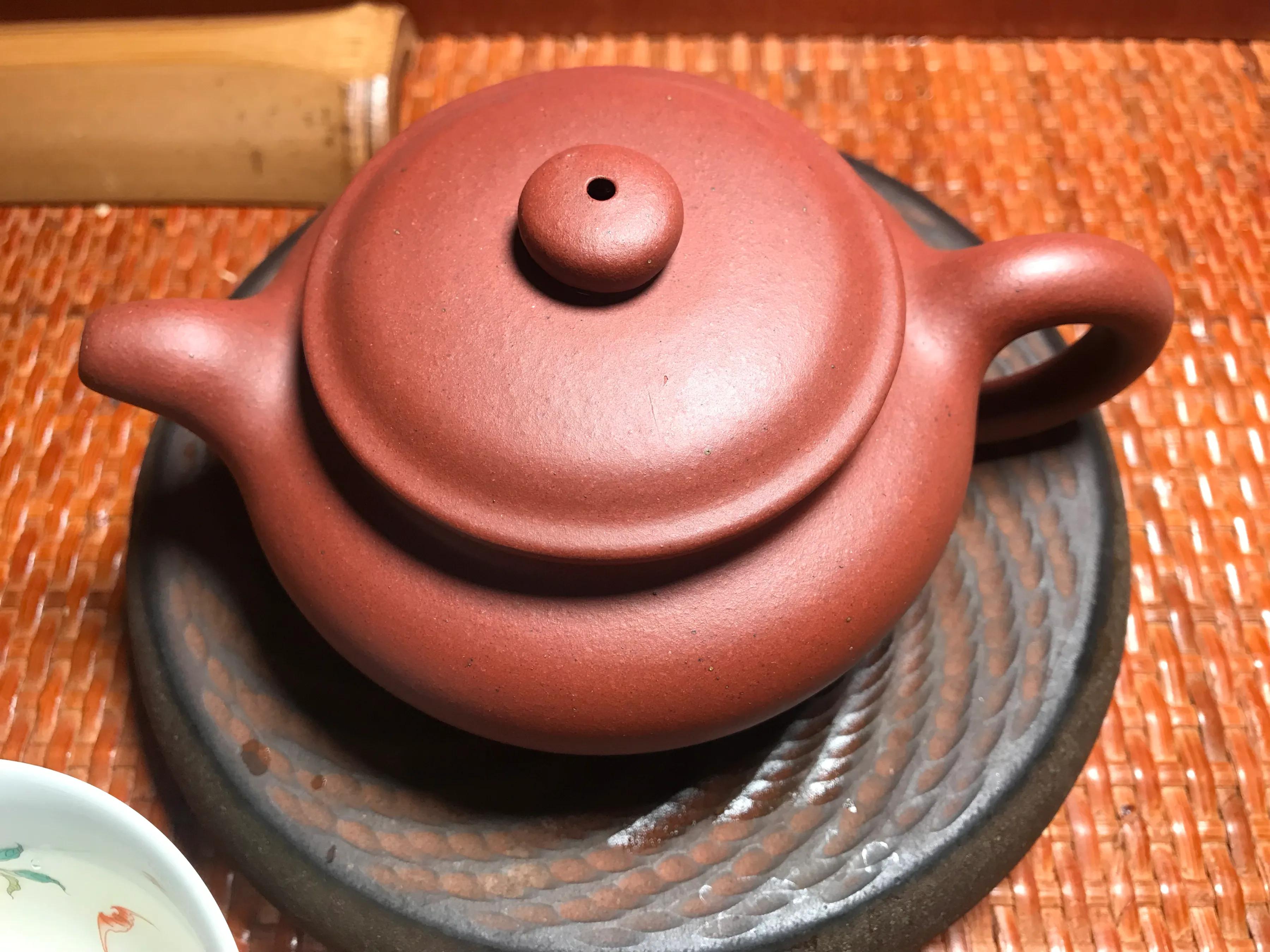 开汤普洱茶,龙园2006年易武老树茶400克价格