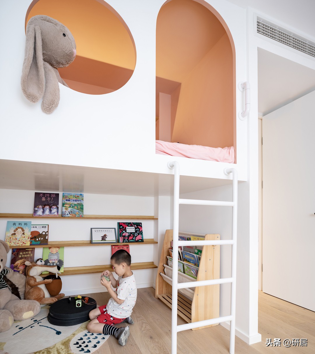 厨房改卧室,一卫变两卫,这套89平的装修,把每寸面积都用到点上