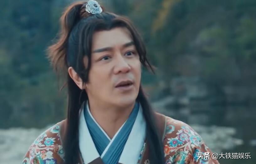 盘点10位男星的女装扮相,盘点十大秃头男星佩戴假发