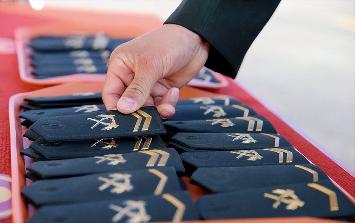 定向培养军士体检是和军校一起吗,定向培养军士考上军校应该读几年