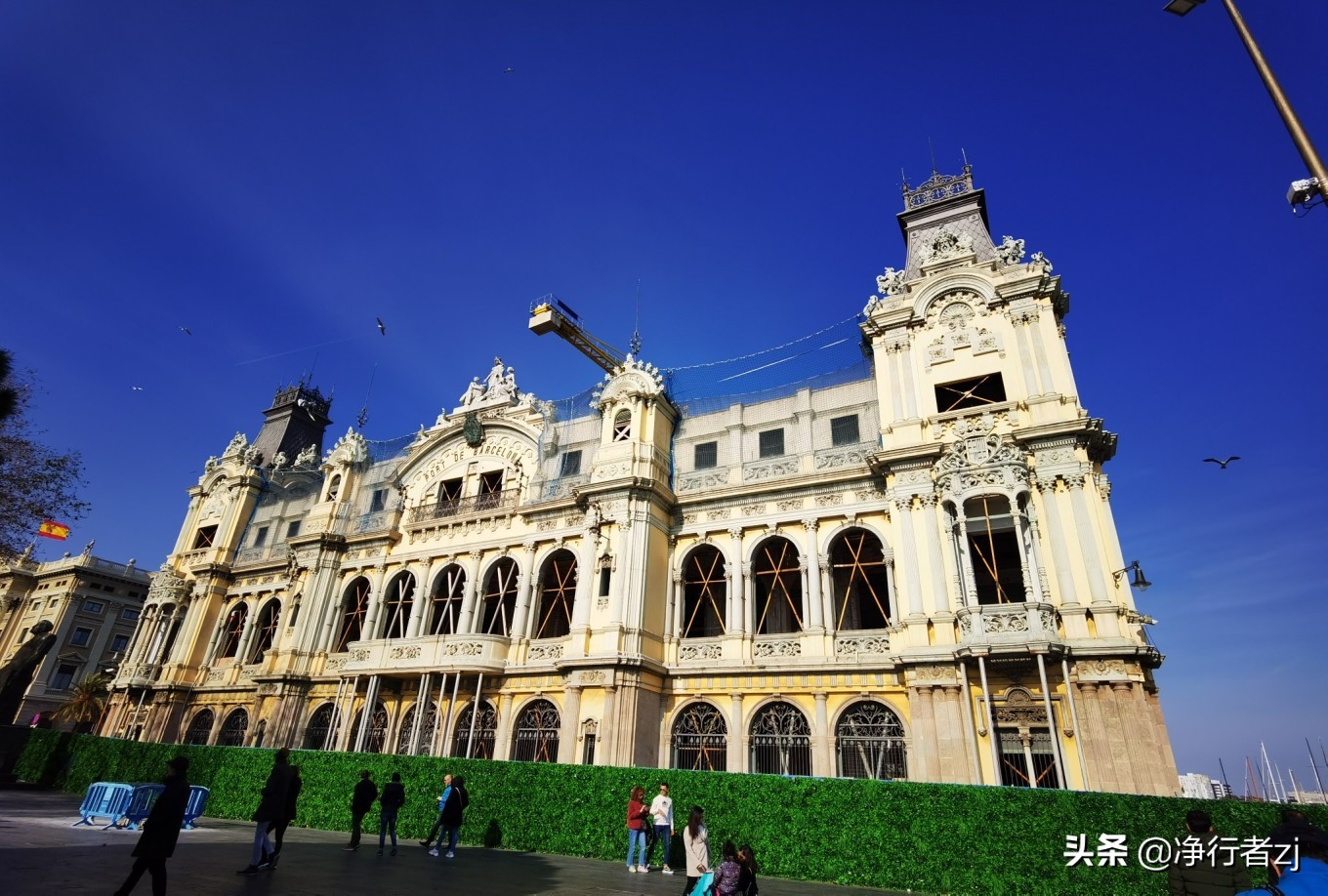 冬日暖阳拔“牙”记（34）巴塞罗那：高迪打造的欧洲之花（上）